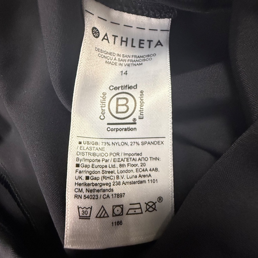 Athleta Stellar Wide Leg Women's Crop Pants, Black, Size 14, Lifestyle, Athletic - Picture 10 of 13